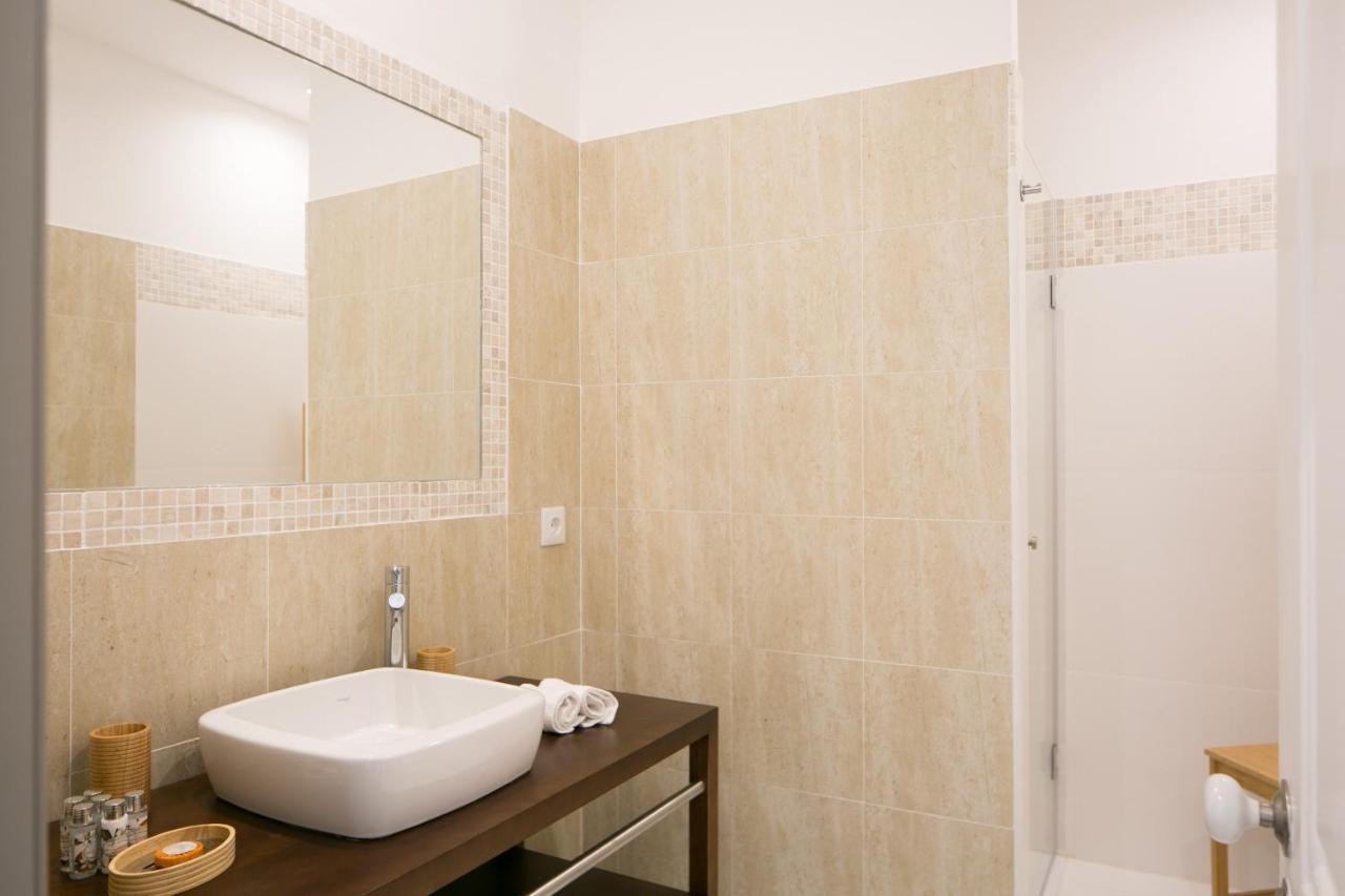 Trendy And Super Central Apartment 21 By Lisbonne Collection Екстер'єр фото